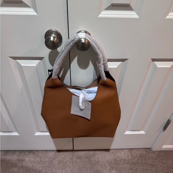 Rebecca Minkoff Handbags - Rebecca Minkoff Darren Signature Carryall